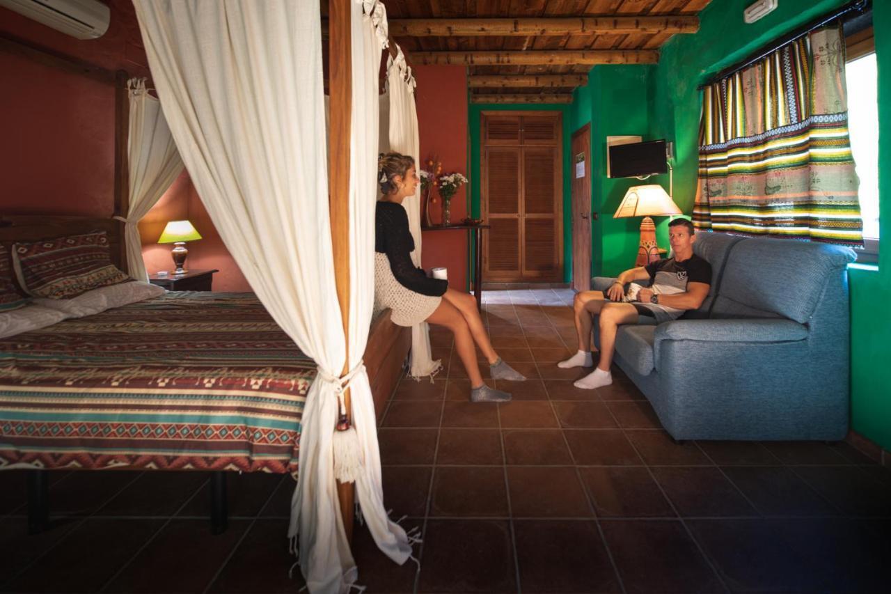 Tikal Boungalows Hotel Malcocinado  Luaran gambar